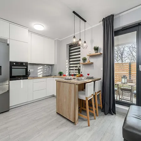 2-bedroom With Balcony * Warsaw