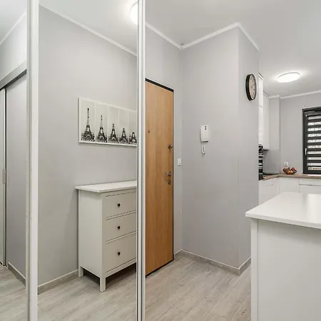 2-bedroom With Balcony *