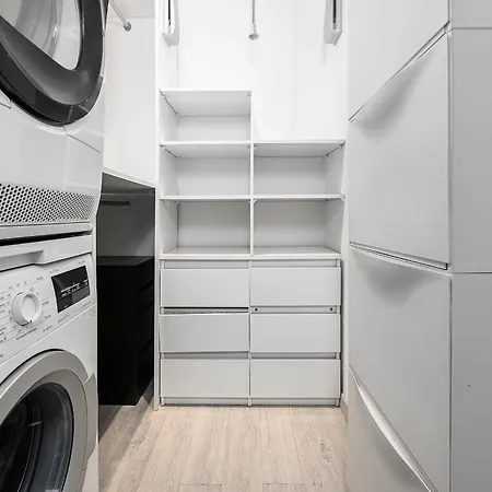 Apartment 2-bedroom With Balcony