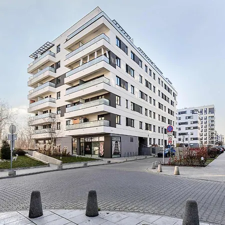 2-bedroom With Balcony * Warsaw